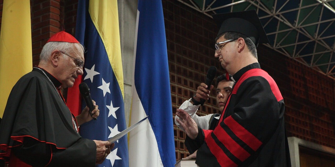 Acto-juramentacion-Arturo-Peraza-Rector-UCAB-2023-14-1-1280×640