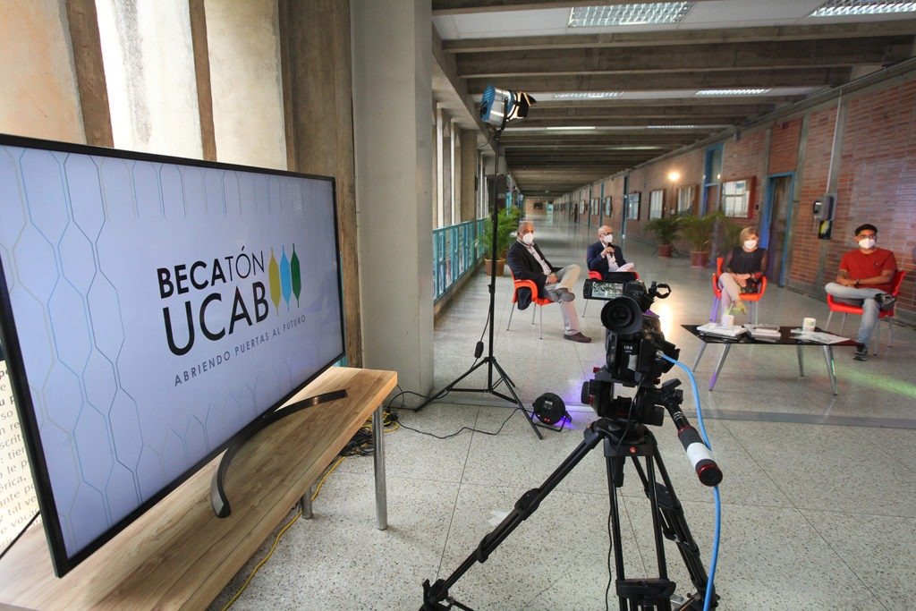 Becaton-2021-UCAB-3-1-1024×683