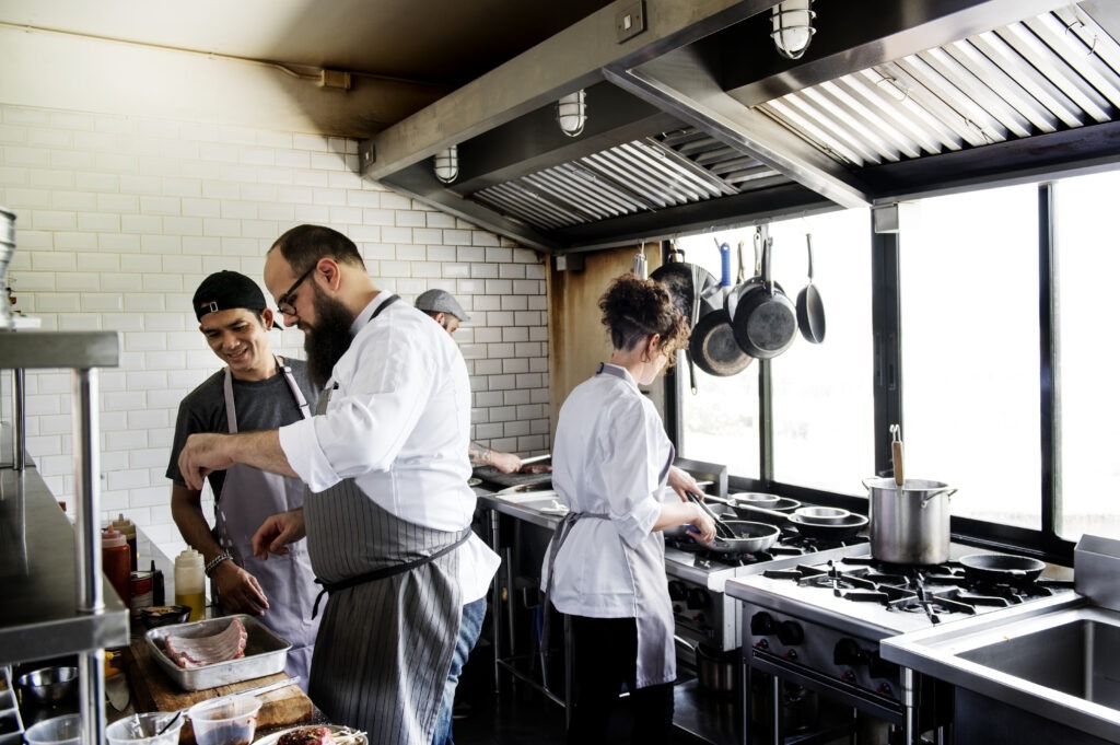 group-chefs-working-kitchen-1024×681